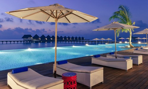 Mercure Maldives Kooddoo Resort